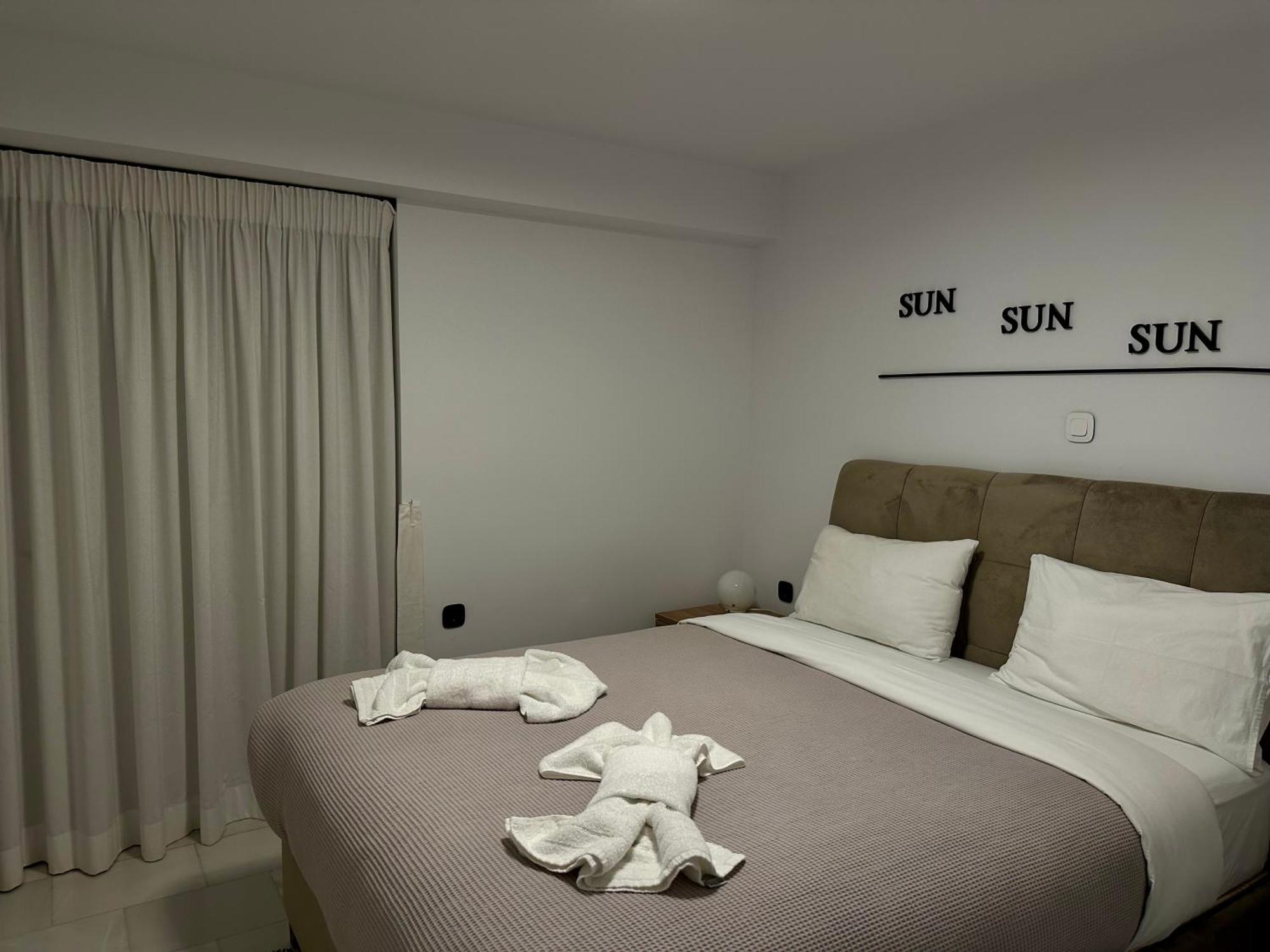 Becool Apartment Pórto Ráfti Екстериор снимка